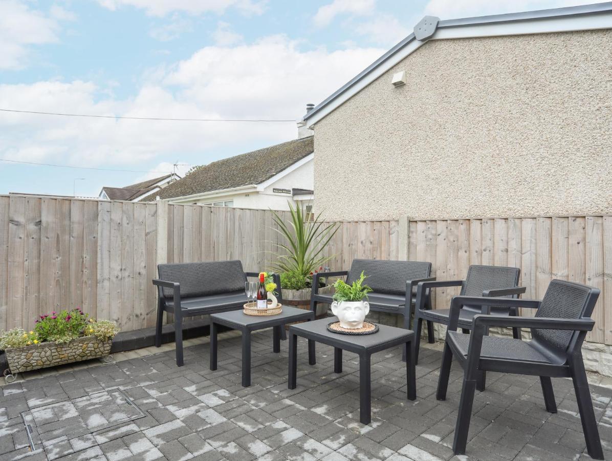 Rhiwlas Bach Benllech Exterior photo